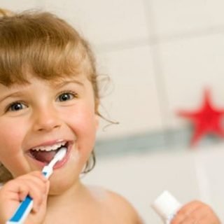 רופא שיניים מומחה לילדים